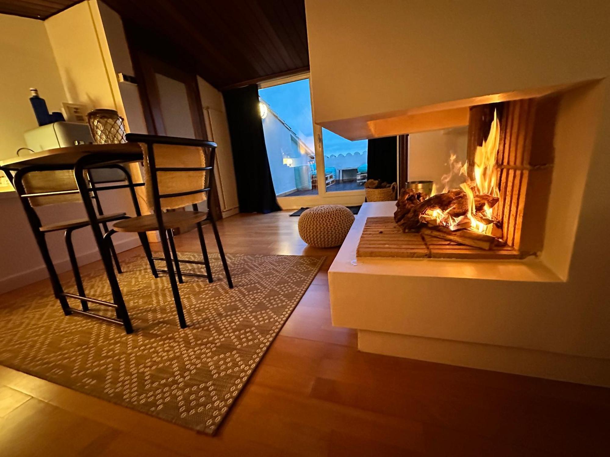Solo Atico Guest Suites เลสกาลา ภายนอก รูปภาพ